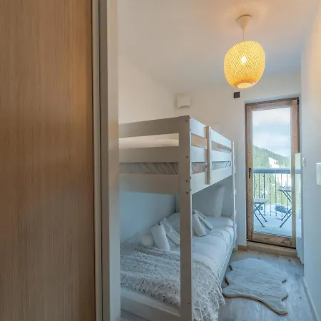 Apartamento Familial à Moriond - Accès Skis Aux Pieds - Fr-1-563-127 *