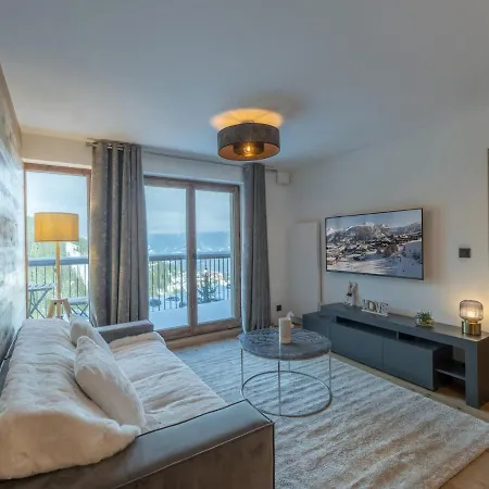 Bel Familial Avec Retour Skis Aux Pieds Et Parking A 1650 - Fr-1-563-127