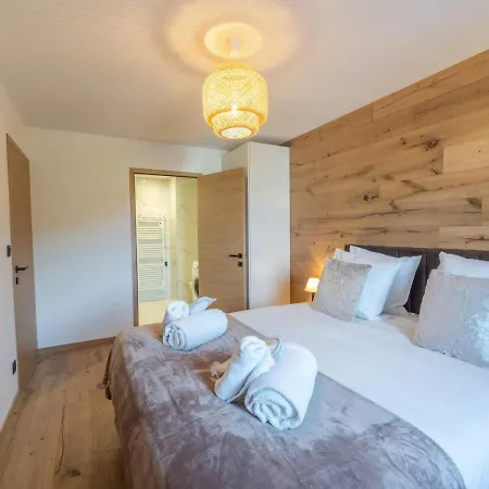 Bel Familial Avec Retour Skis Aux Pieds Et Parking A 1650 - Fr-1-563-127 Куршевель