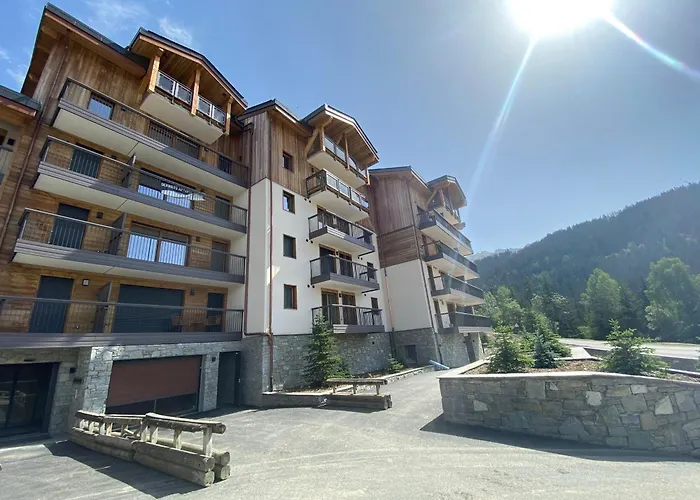 Lejlighed Bel Familial Avec Retour Skis Aux Pieds Et Parking A 1650 - Fr-1-563-127 Courchevel